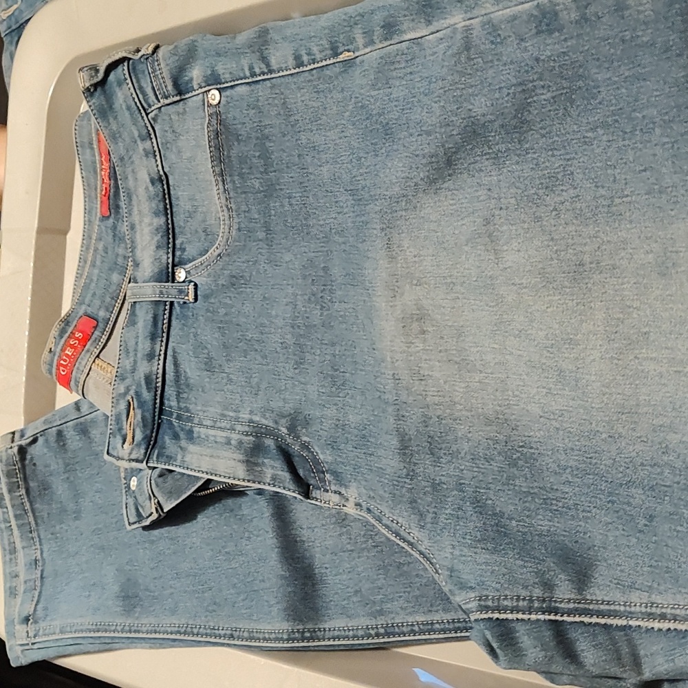 Guess brand jeans size 32